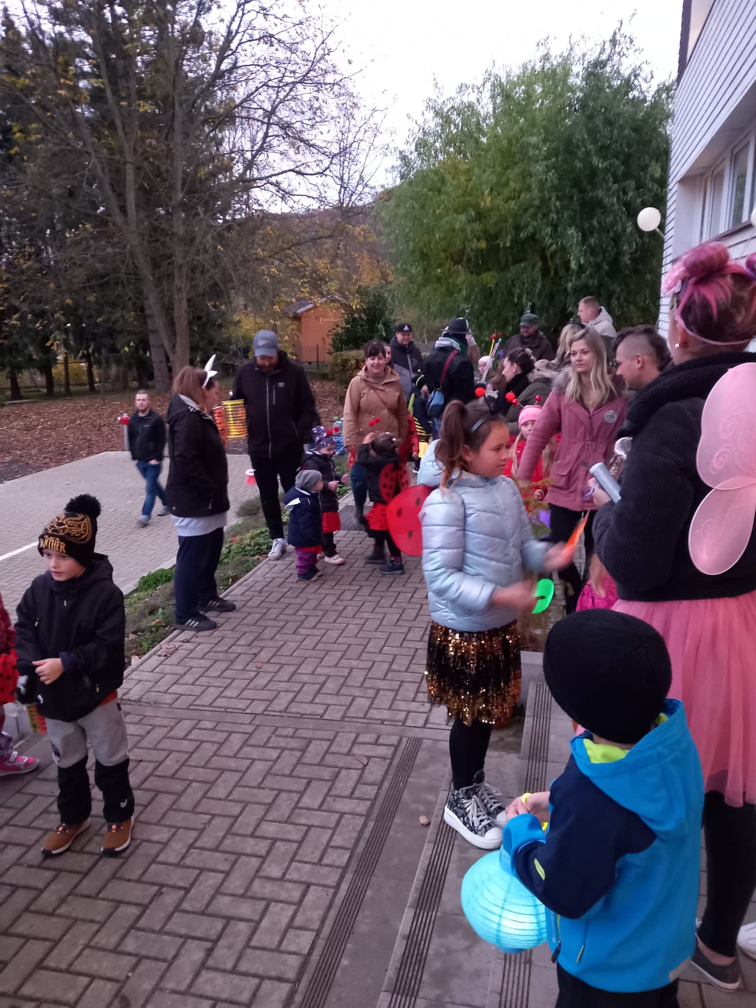 PHOTO-2023-11-09-19-15-43 2